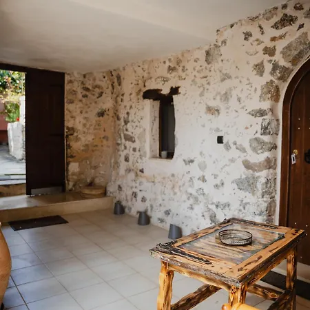 Apartment Domus Polymnia, Hospitality At Its Best! *
