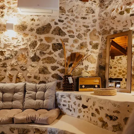 Apartment Domus Polymnia, Hospitality At Its Best! Spilion